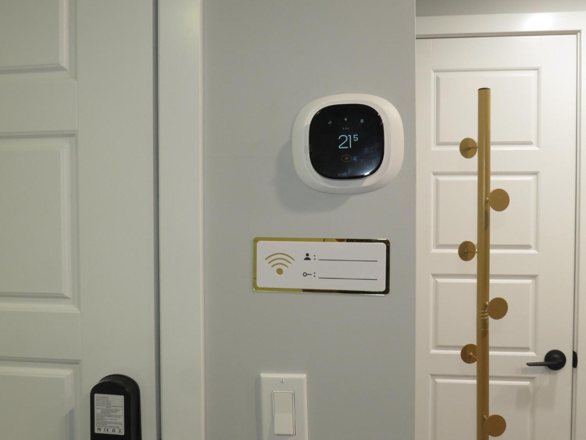 Meriweather - Calgary Breathtaking 1-Bedroom Apartment エクステリア 写真