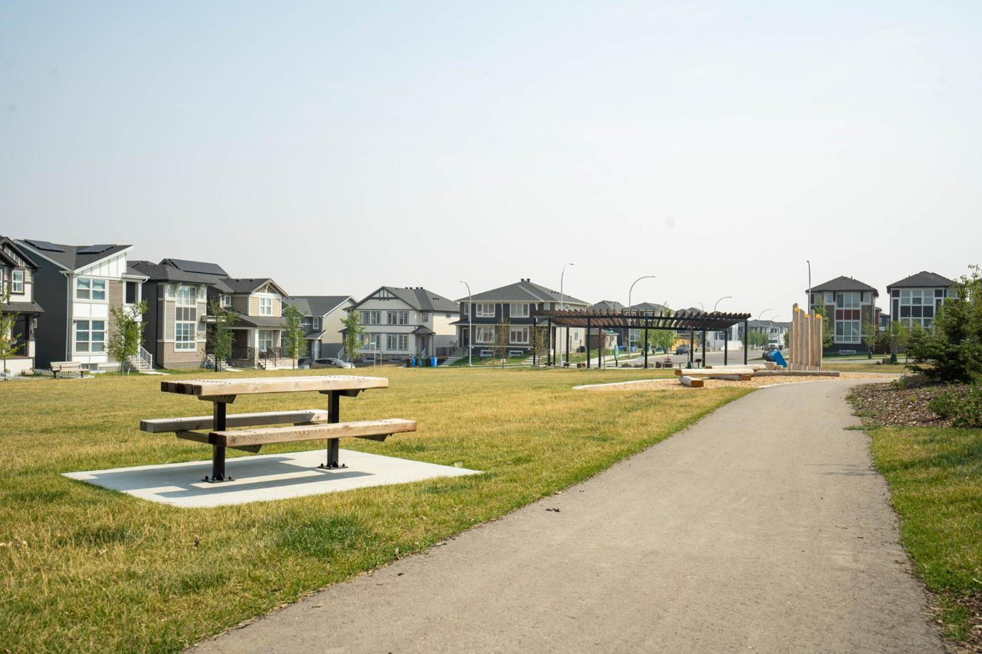 Meriweather - Calgary Breathtaking 1-Bedroom Apartment エクステリア 写真