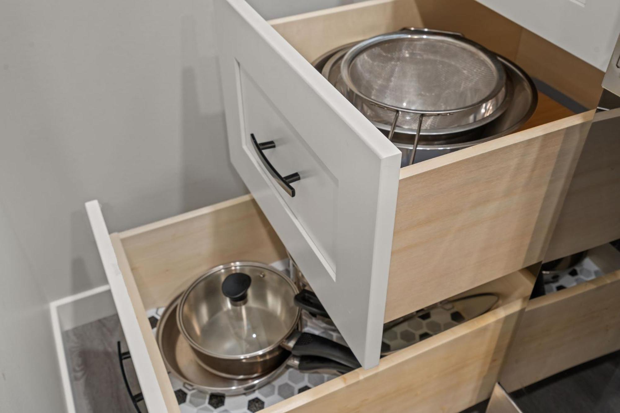 Meriweather - Calgary Breathtaking 1-Bedroom Apartment エクステリア 写真